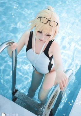 日本一本草久访廊蘸_1080P在线播放